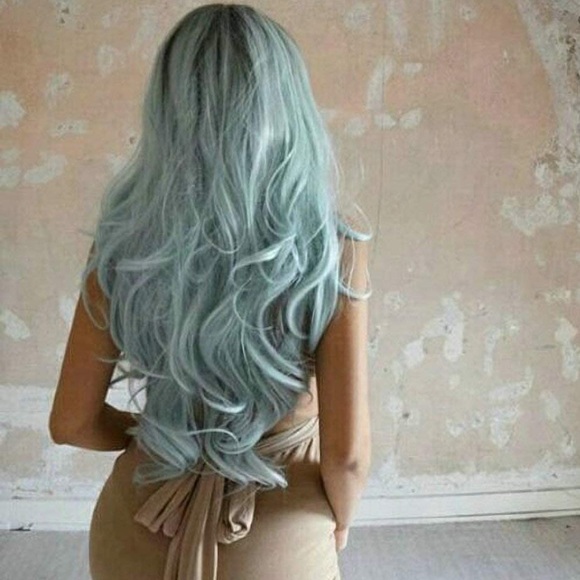 22” SEA Blue Ombre LaceFront Wig * NWT*